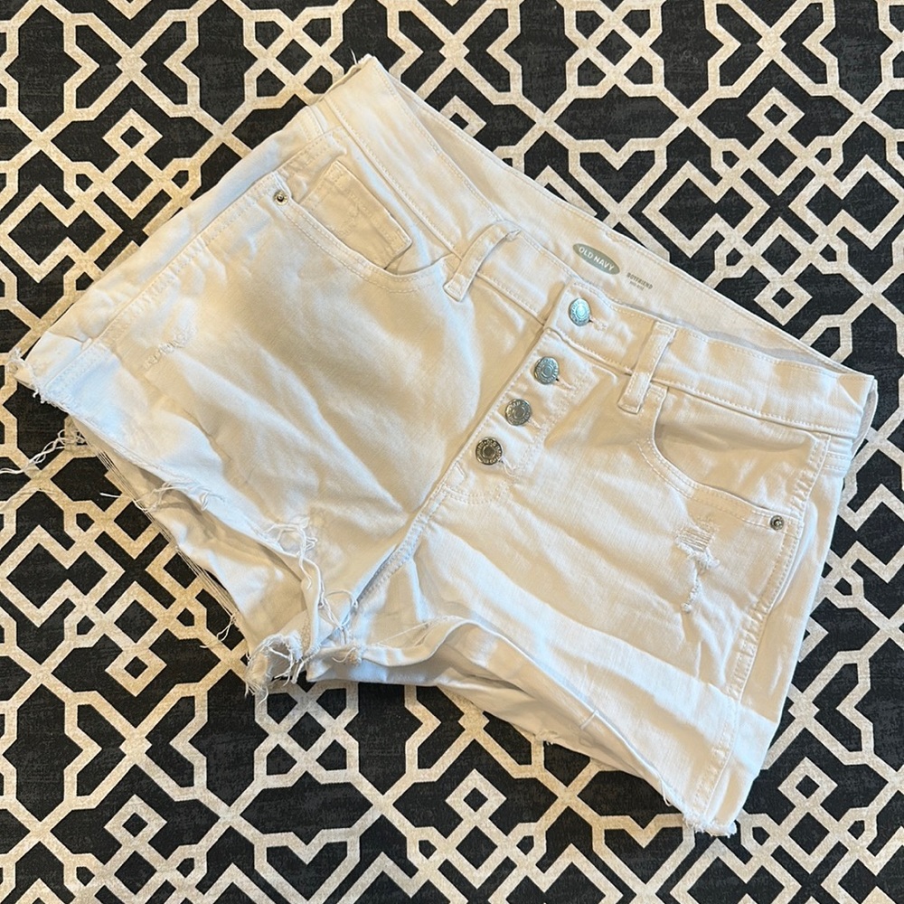 Old Navy mid-rise stretch denim shorts